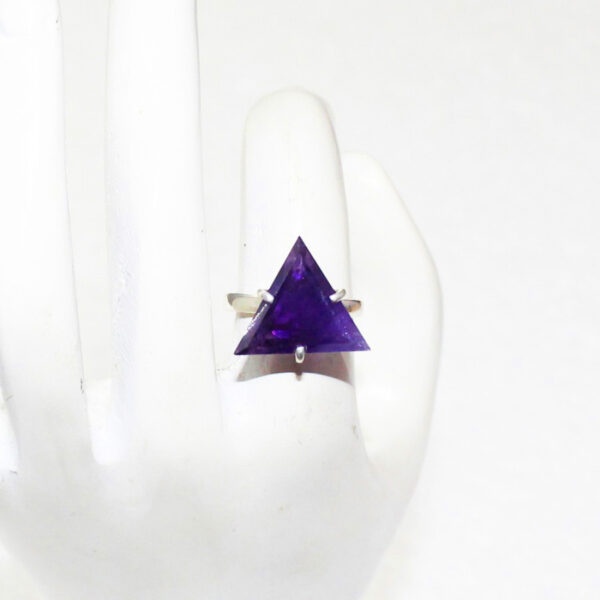 925 Sterling Silver Amethyst Ring Handmade Jewelry Gemstone Birthstone Ring hand picture