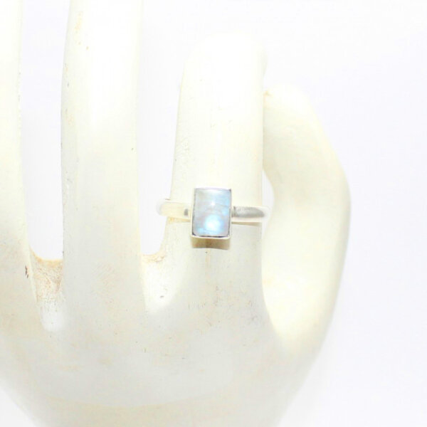 925 Sterling Silver Rainbow Moonstone Ring Handmade Jewelry Gemstone Birthstone Ring hand picture